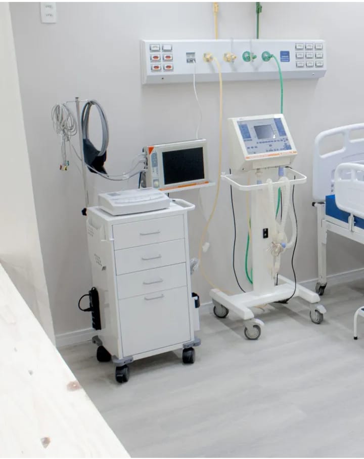 Equipamentos médicos de suporte clínico