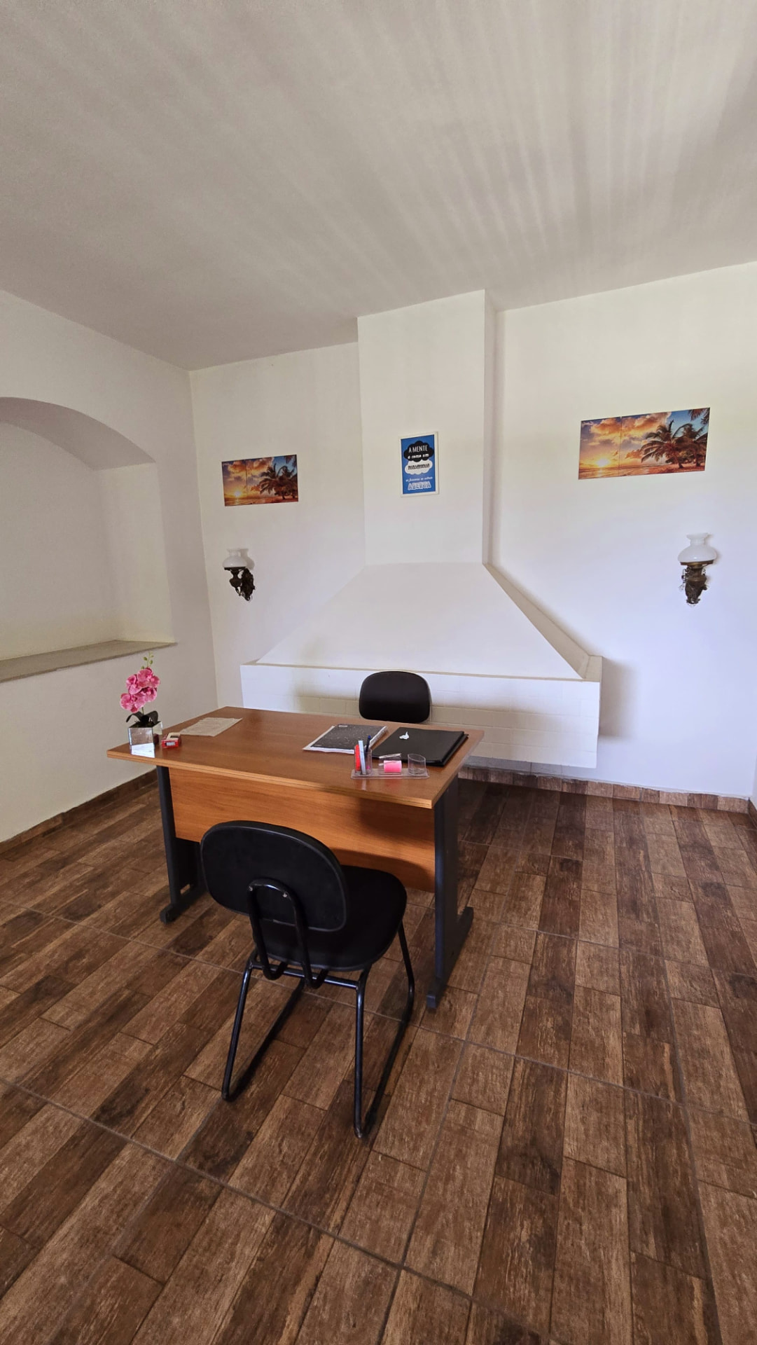Sala de convivência com TV